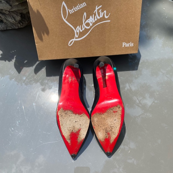 Christian Louboutin black pumps - Picture 7 of 12